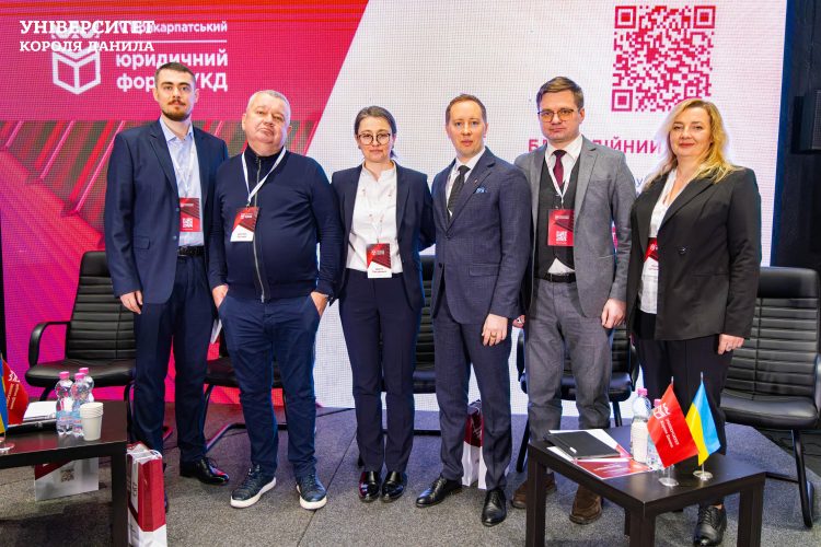 Tomorrow’s lawyers join the discussion on reforming the justice system among lawyers in Ivano-Frankivsk