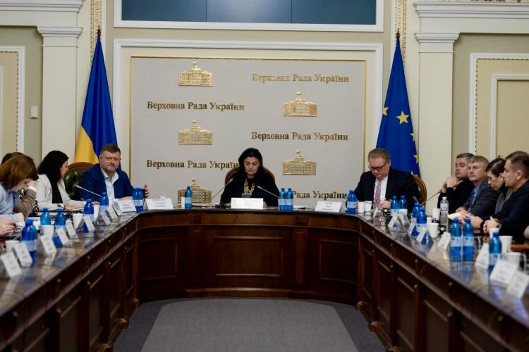 Парламентський розгляд Звіту Єврокомісії щодо України – Адвокат майбутнього долучились до обговорення